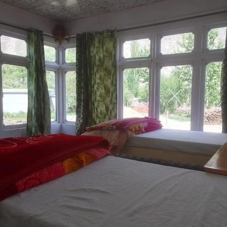 Sernang Homestay Hundar Bagian luar foto