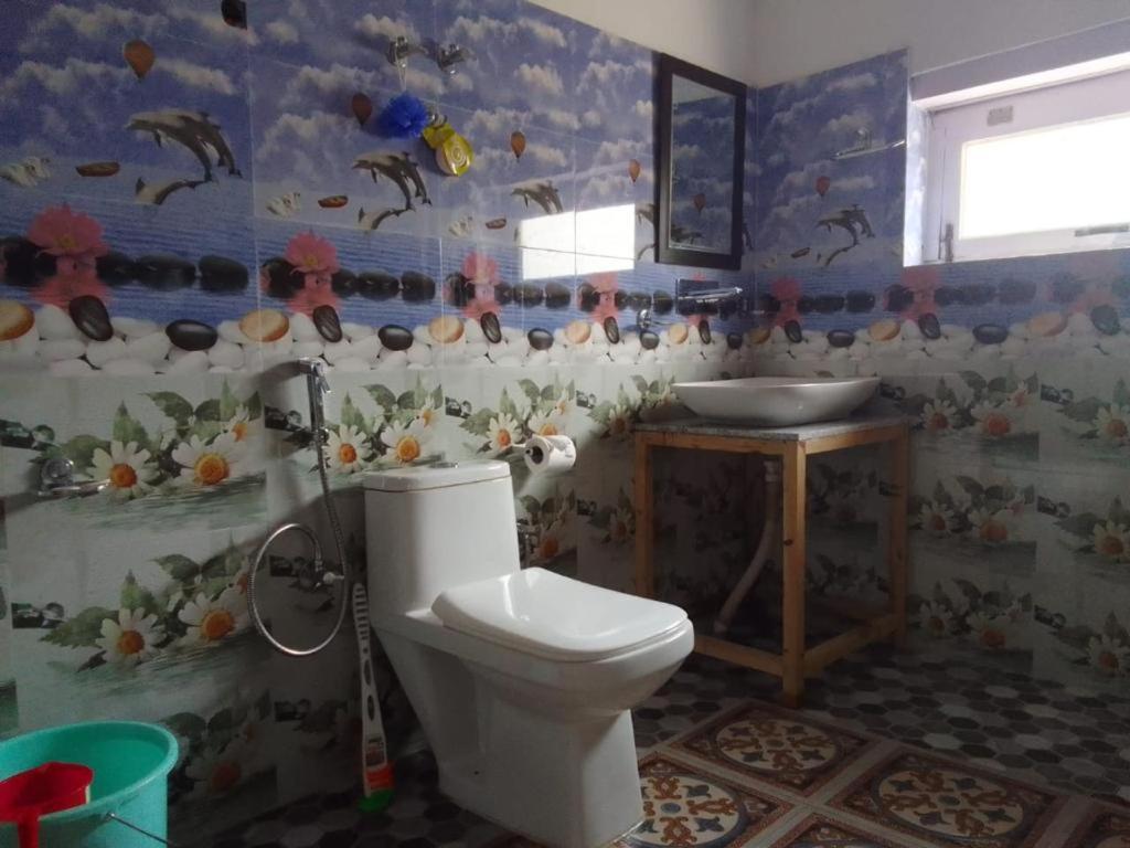 Sernang Homestay Hundar Bagian luar foto