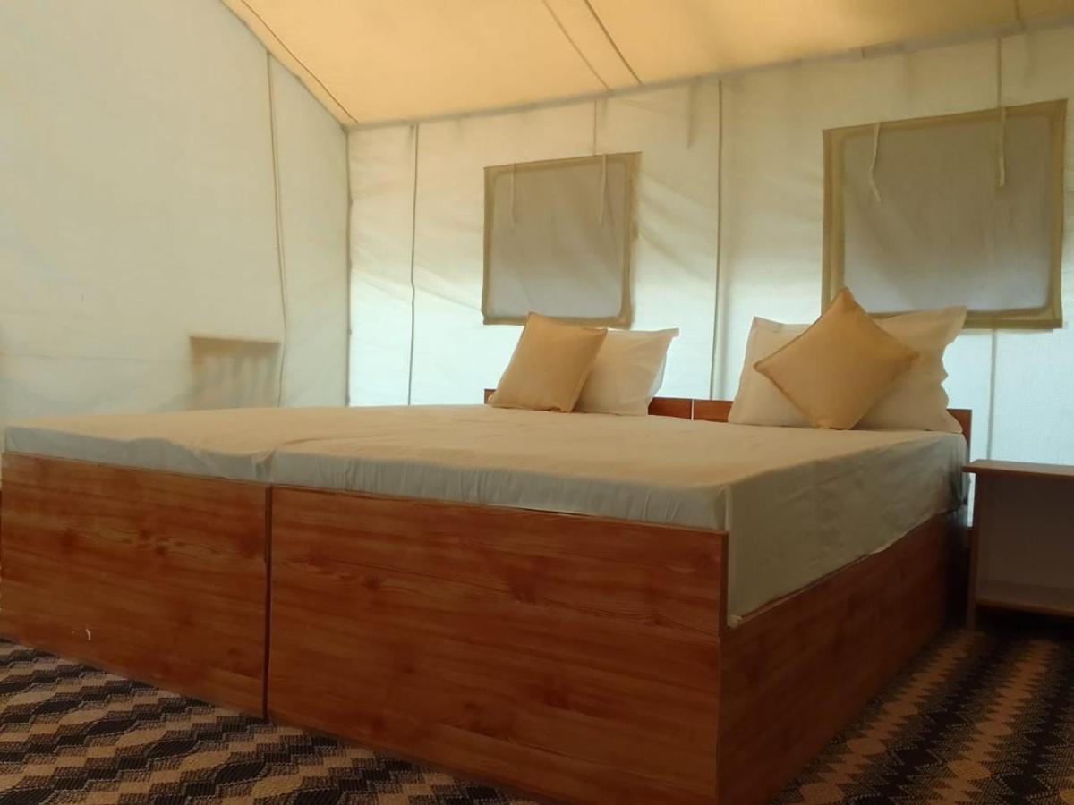 Sernang Homestay Hundar Bagian luar foto